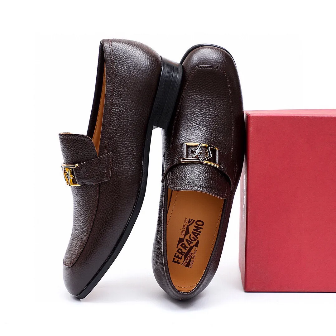 Men's Men's Shoes 💰540 💐[Ferragamo/Ferragamo] New 🐲Ferragamo* Ferragamo classic formal leather shoes! It uses imported first-layer pebbled cowhide leather upper + luxurious hardware buckle, and the inner first-layer comfortable cowhide leather lining! Original wear-resistant rubber outsole! Code number 38-44 (45🉑️customized)